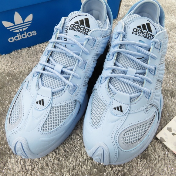 Adidas Original FYW Runner Sneakers - Picture 2 of 5